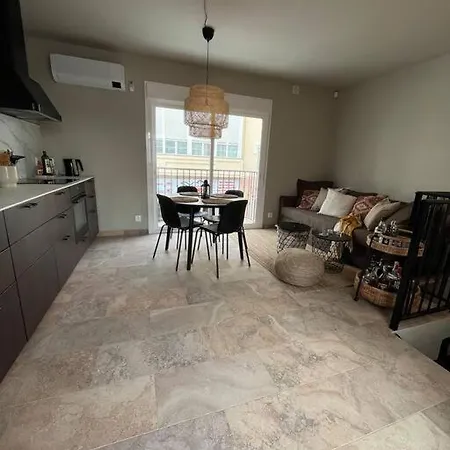 Casa Labout Holiday home *
